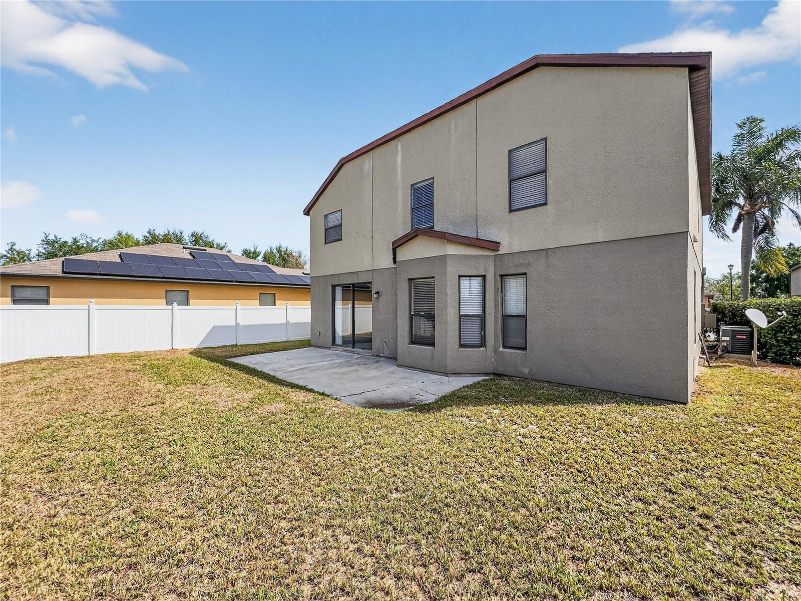 Image 32 of 37 For 2117 Lilipetal Court