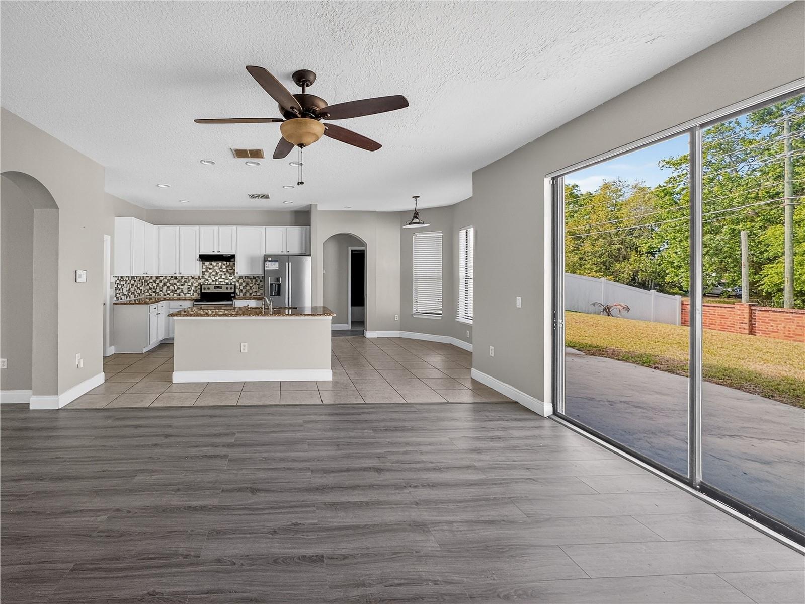 Image 9 of 37 For 2117 Lilipetal Court