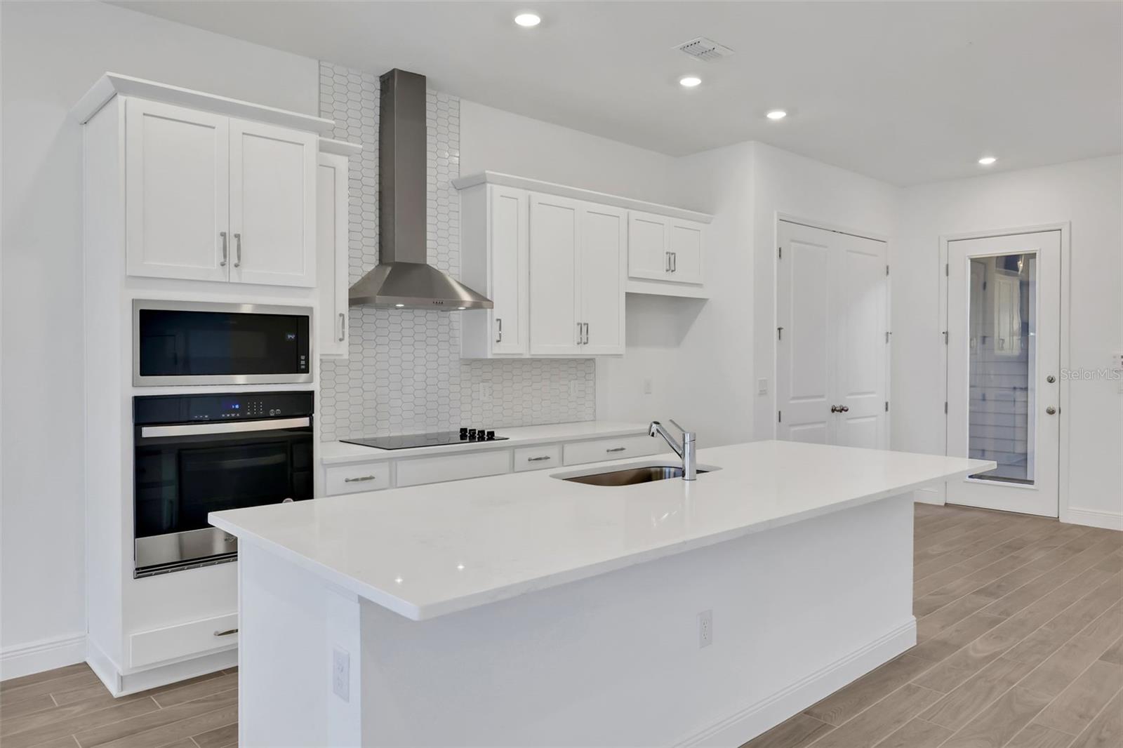 Image 26 of 36 For 2904 Voyager Avenue