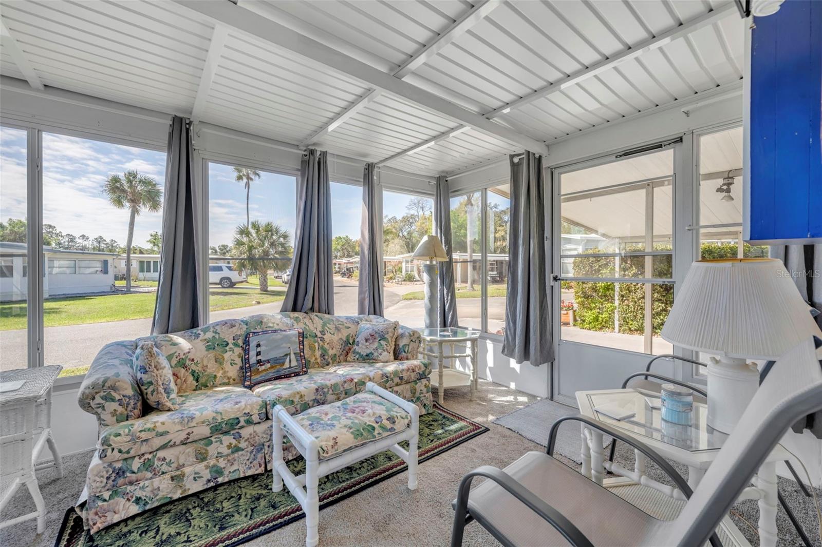 Image 17 of 46 For 180 Paradise N