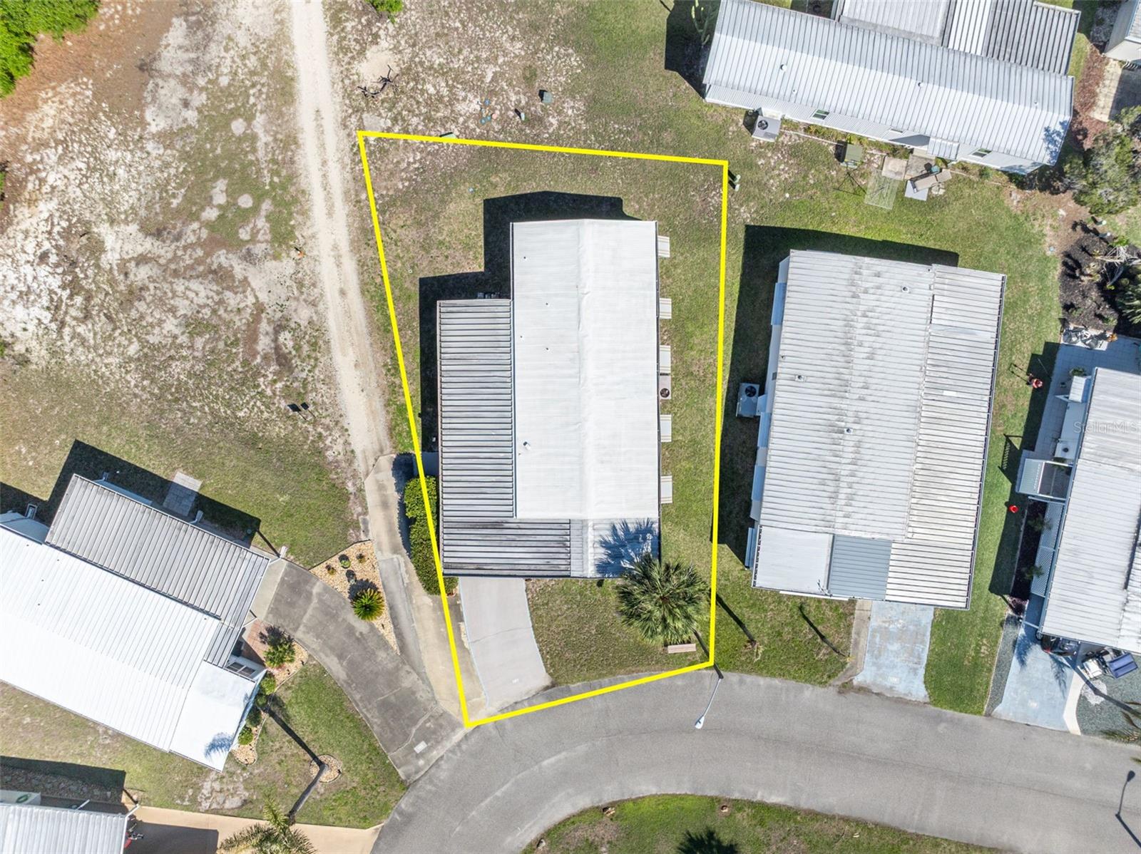 Image 28 of 46 For 180 Paradise N