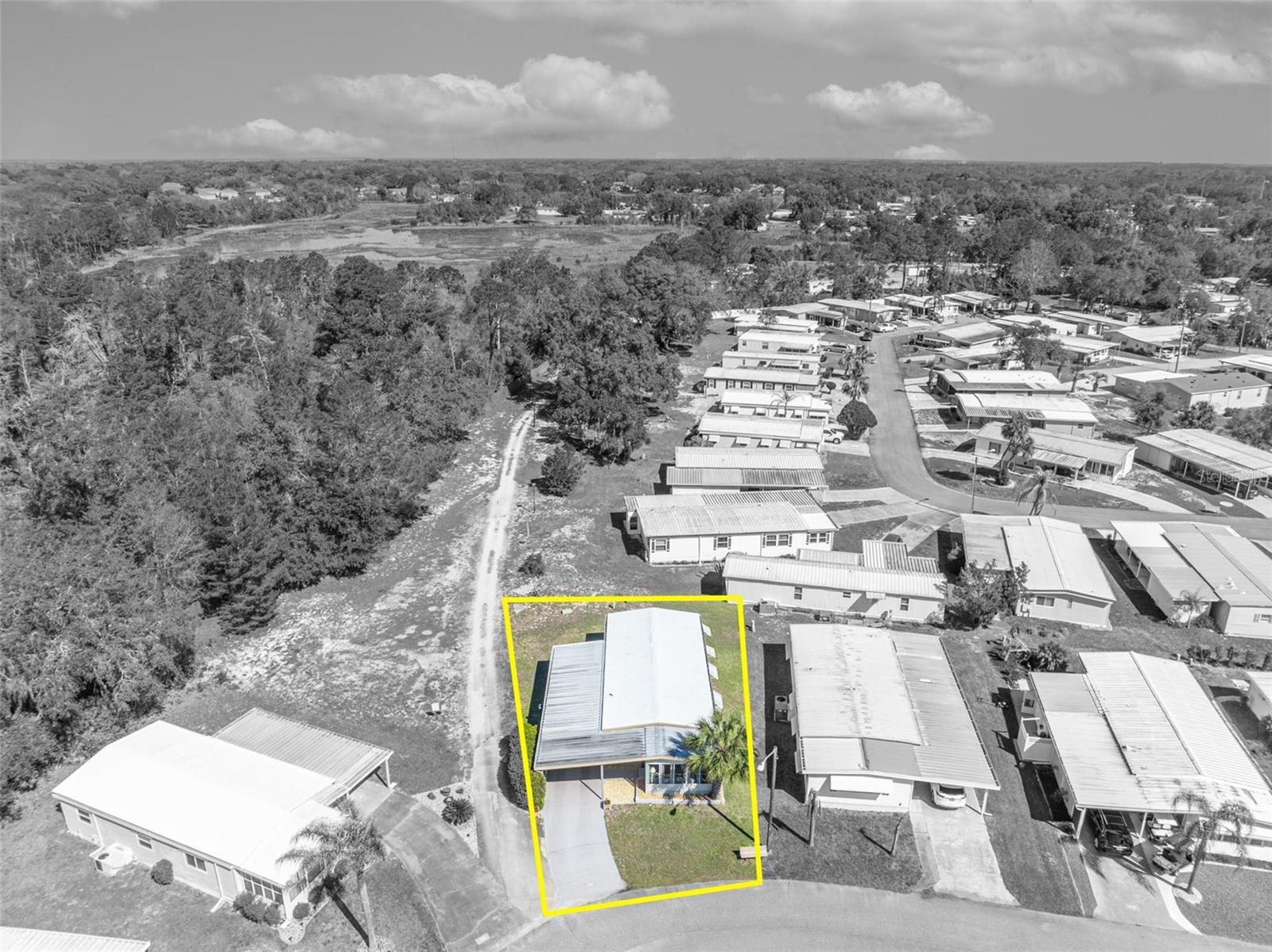 Image 33 of 46 For 180 Paradise N