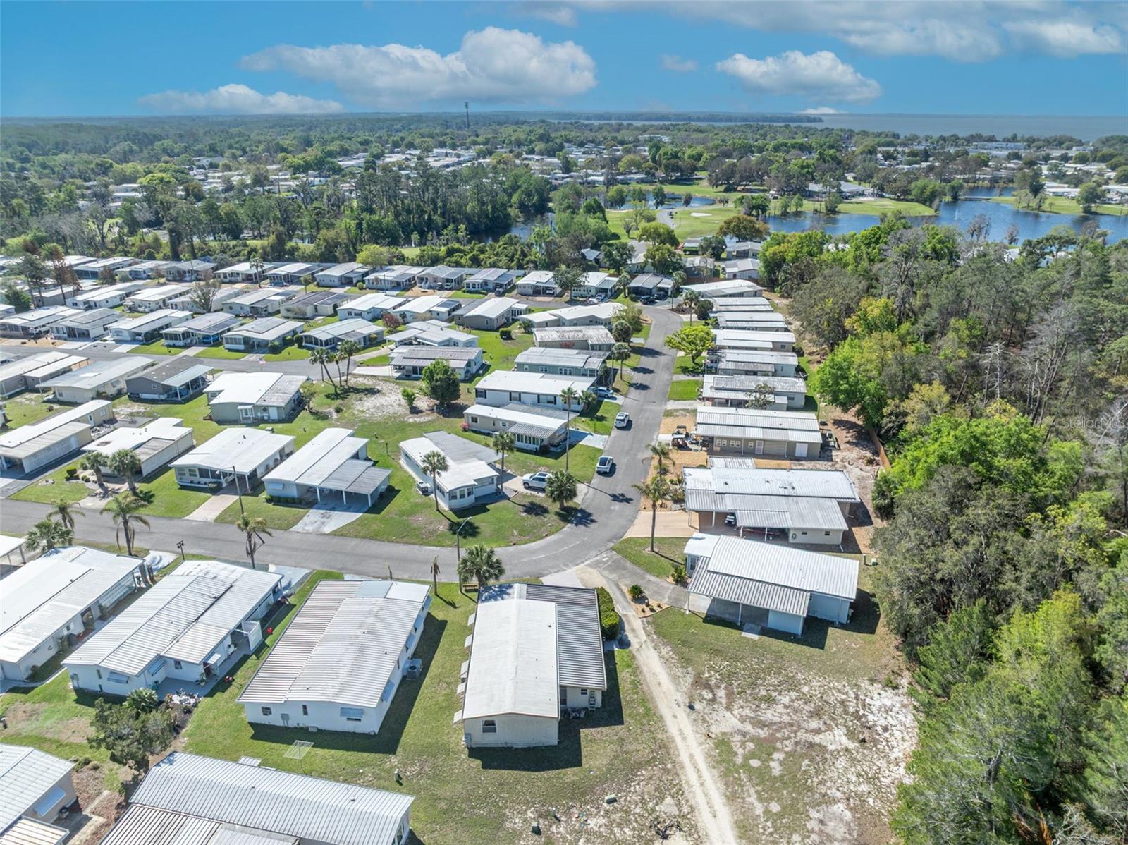 Image 42 of 46 For 180 Paradise N