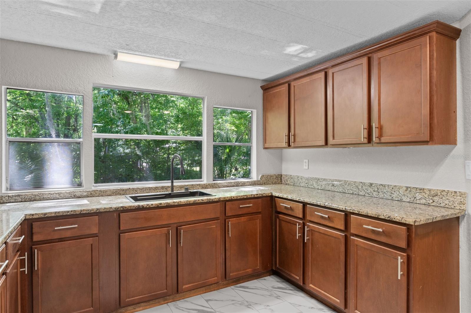 Image 14 of 38 For 3547 Cr 405  