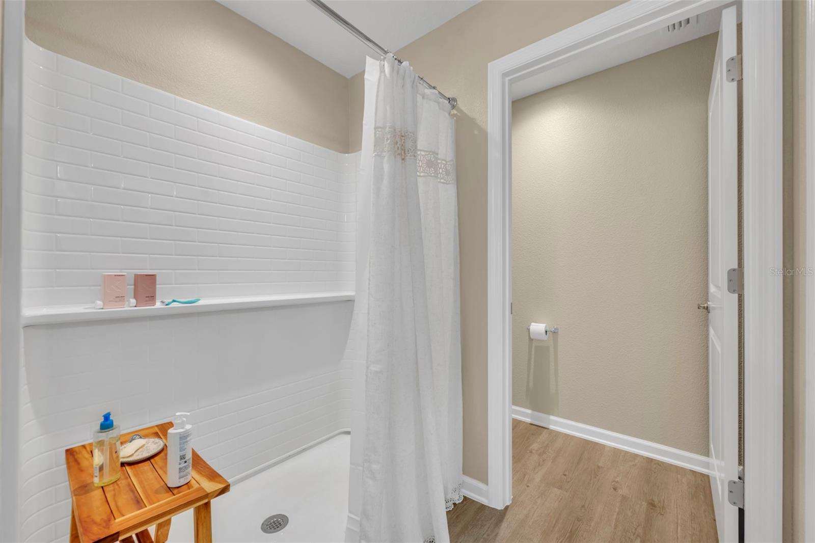 Image 23 of 50 For 1640 Olivia Terrace