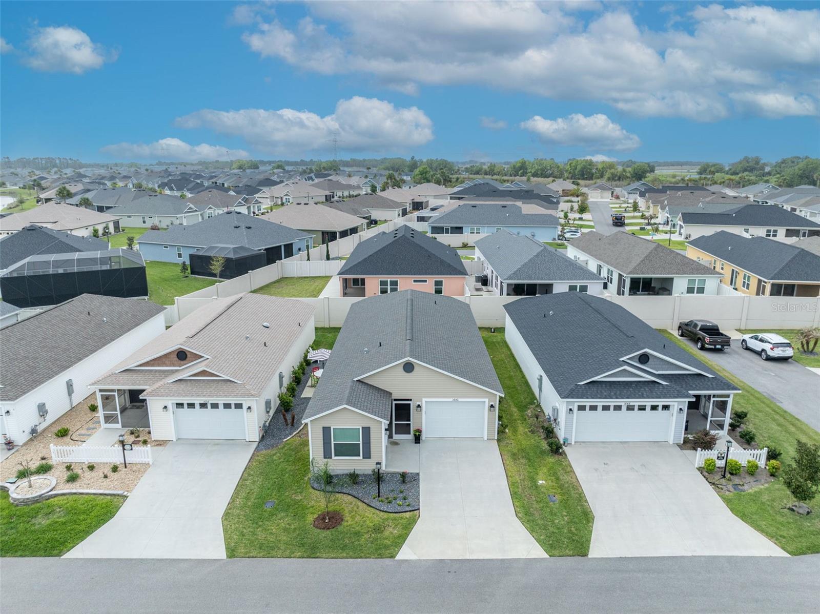 Image 28 of 50 For 1640 Olivia Terrace