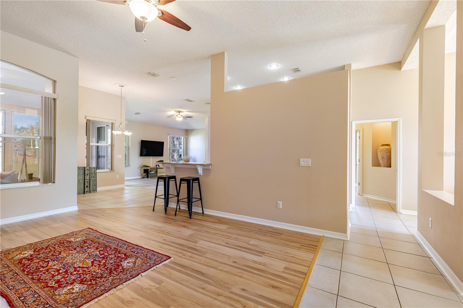 Image 19 of 49 For 2710 Autumn Lane