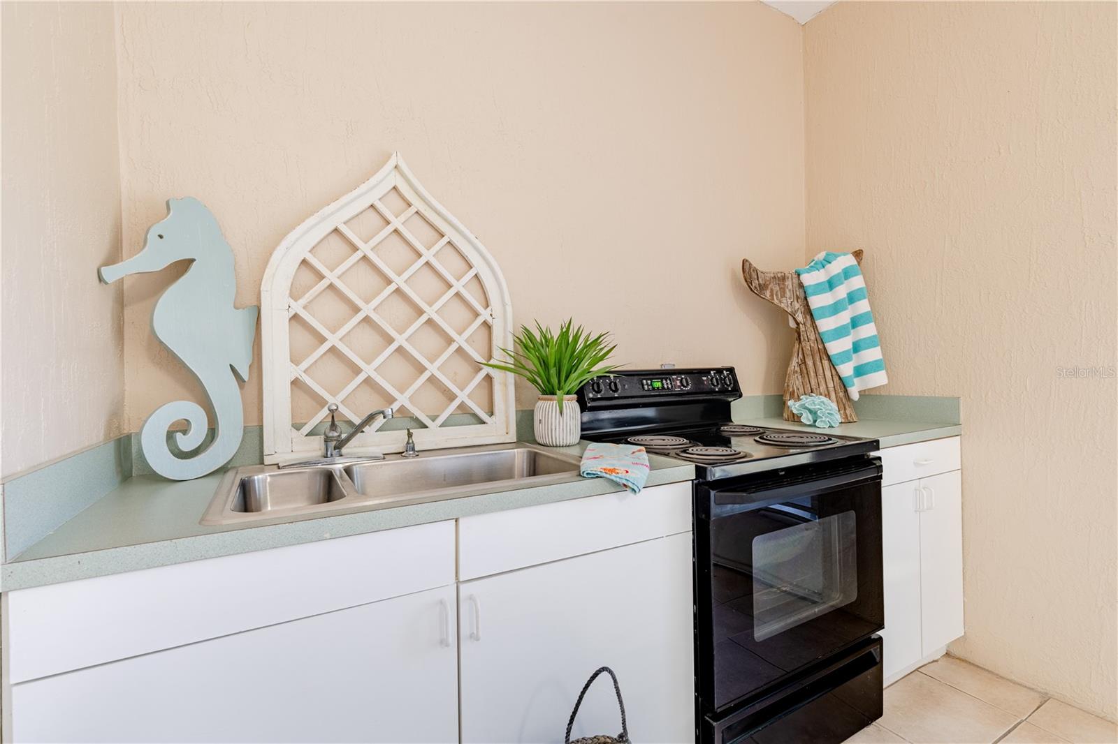 Image 41 of 49 For 2710 Autumn Lane