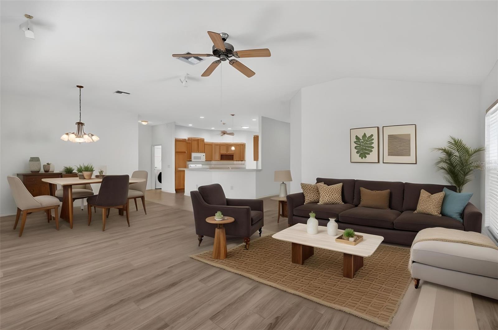 Image 14 of 54 For 1866 Kyrle Terrace