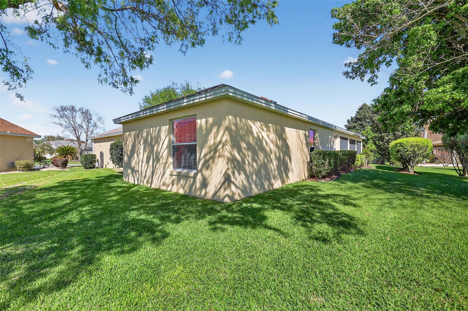 Image 53 of 54 For 1866 Kyrle Terrace