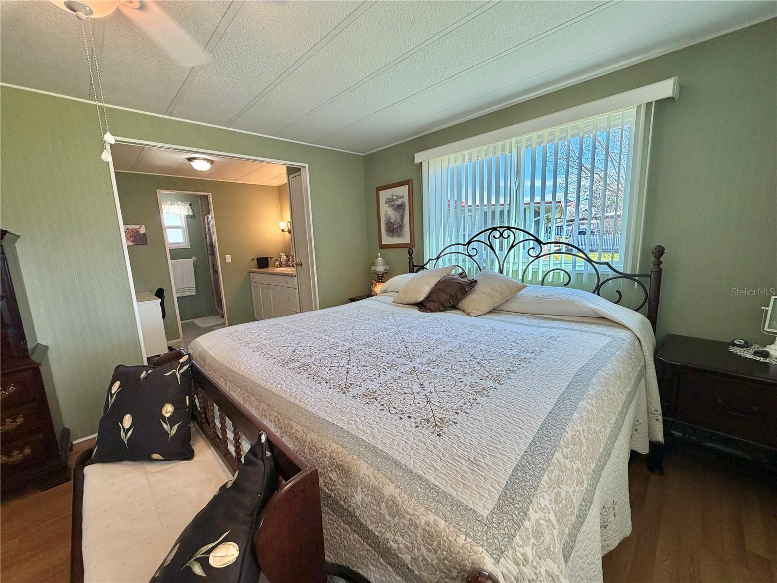 Image 38 of 59 For 325 Palo Verde Drive