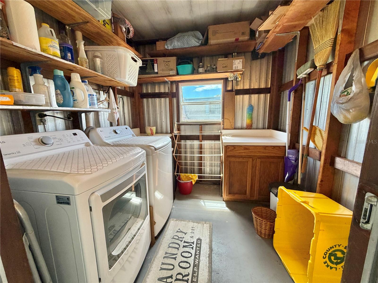 Image 47 of 59 For 325 Palo Verde Drive