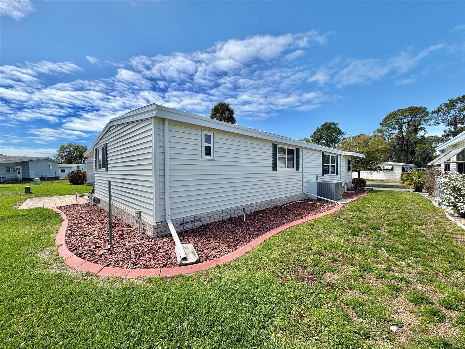 Image 56 of 59 For 325 Palo Verde Drive