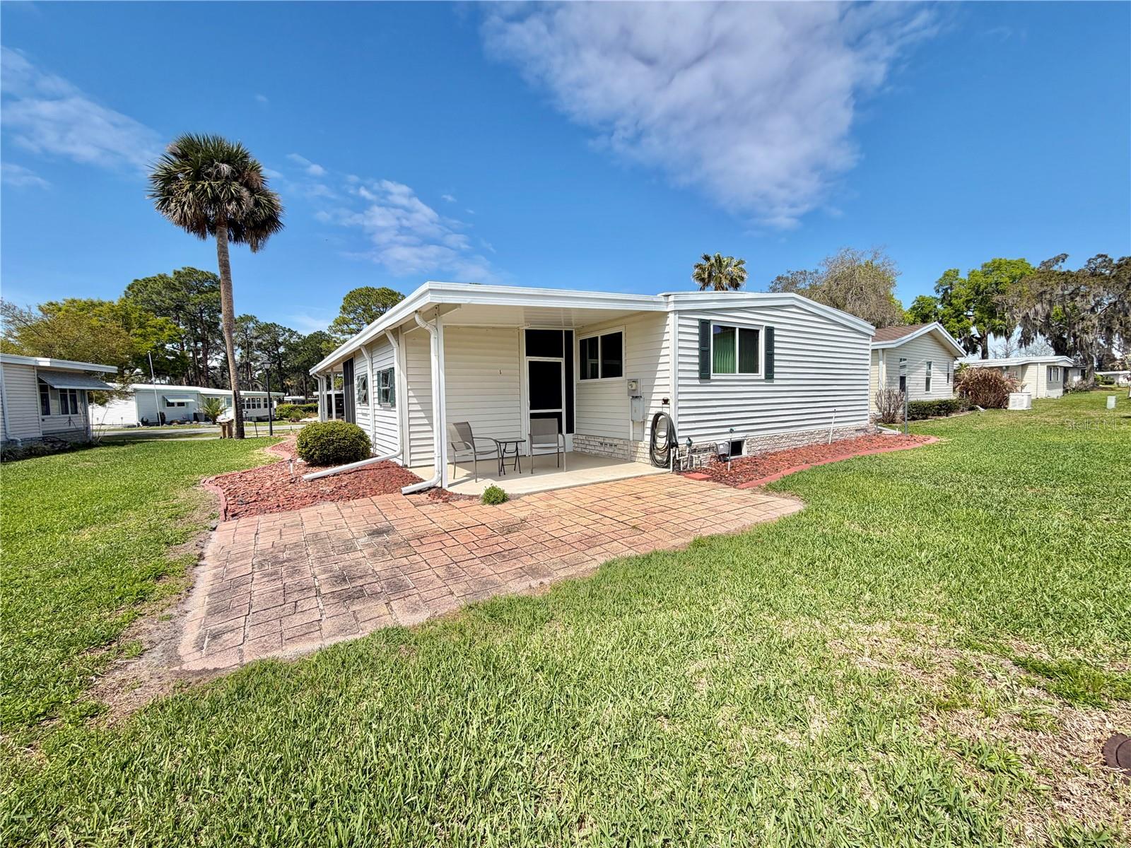 Image 58 of 59 For 325 Palo Verde Drive