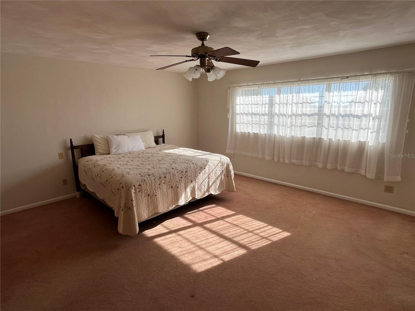 Image 10 of 16 For 520 8th Street S