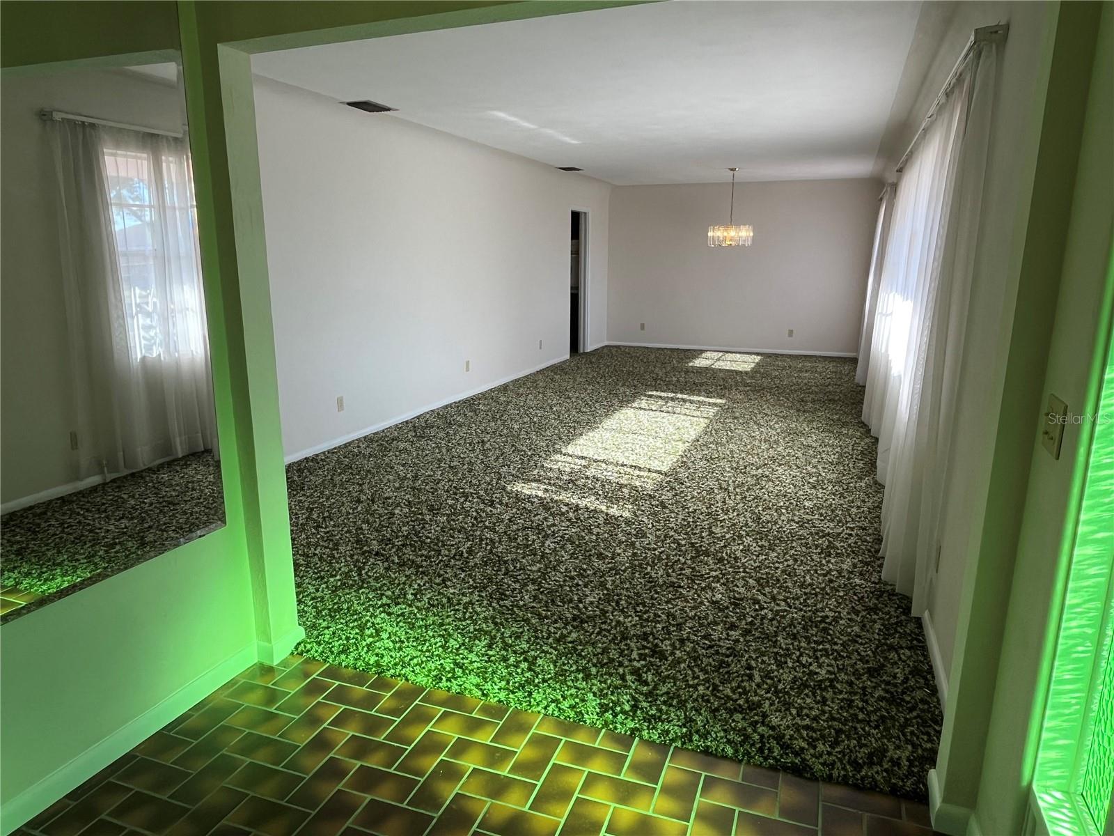 Image 4 of 16 For 520 8th Street S