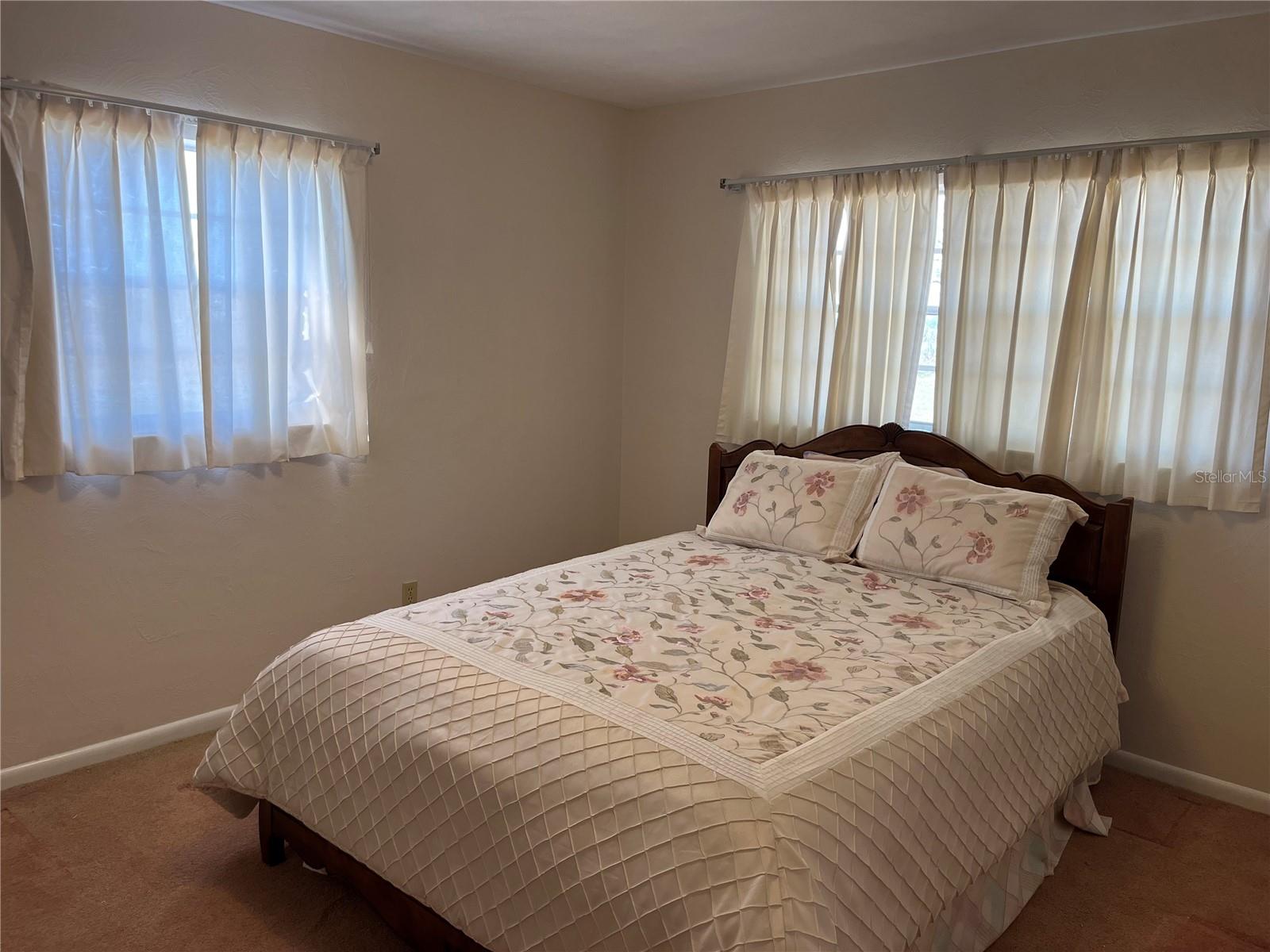 Image 8 of 16 For 520 8th Street S