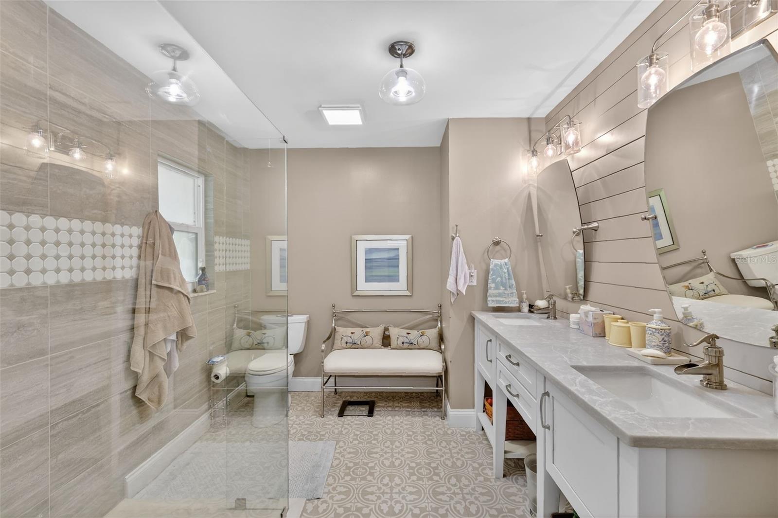 Image 26 of 49 For 1762 Hamlin Court