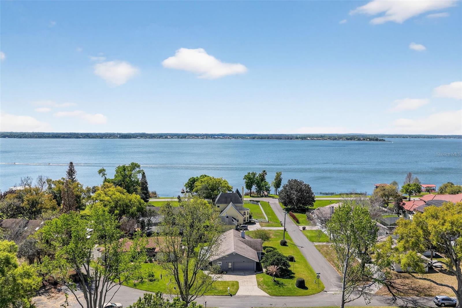 Image 43 of 49 For 1762 Hamlin Court