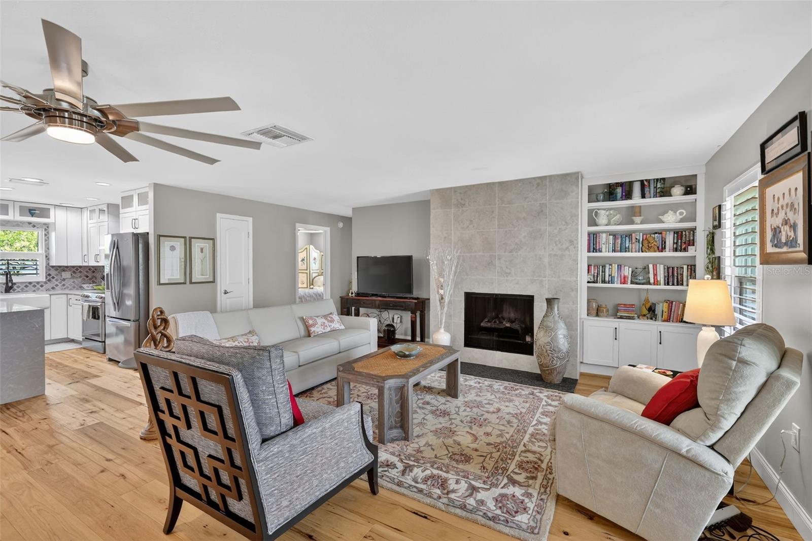 Image 6 of 49 For 1762 Hamlin Court