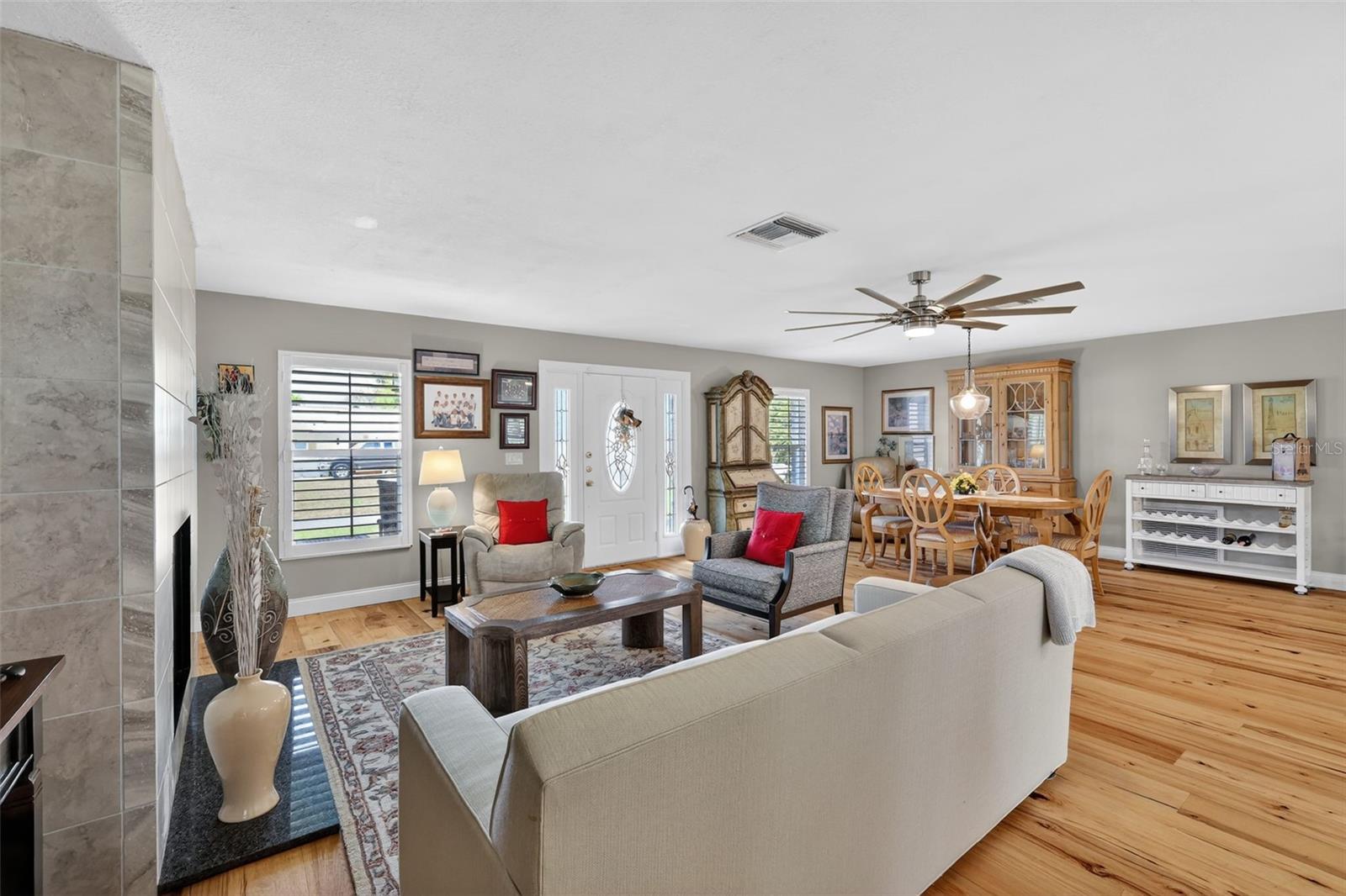 Image 9 of 49 For 1762 Hamlin Court