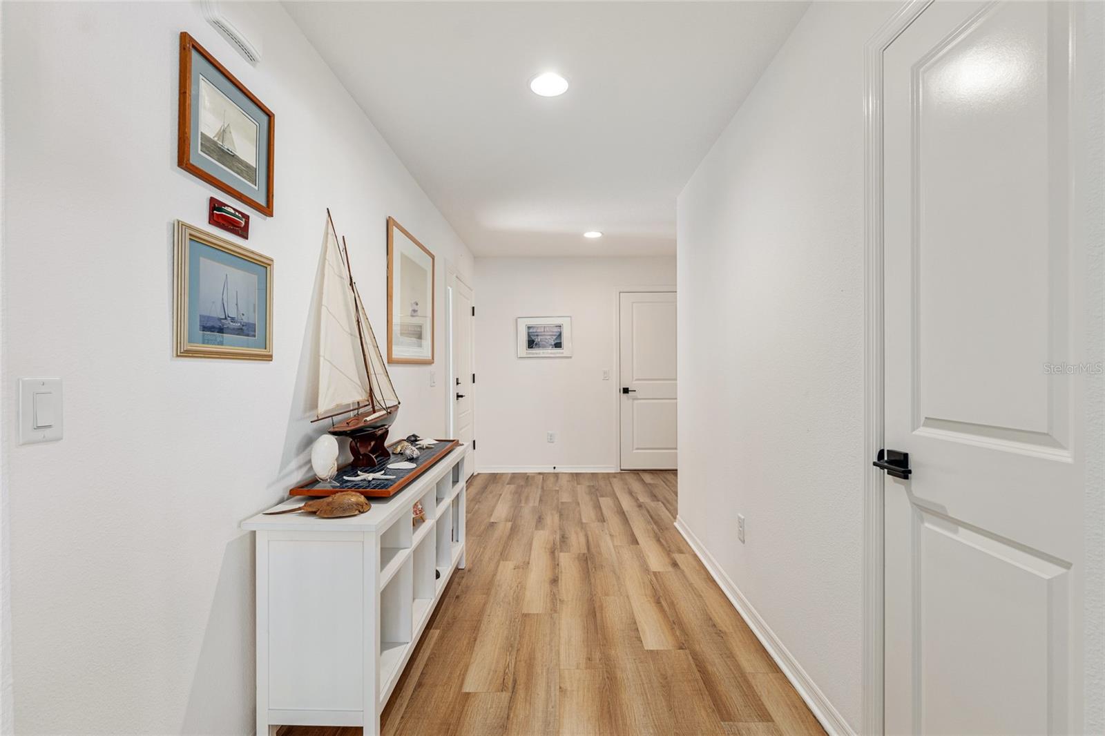 Image 12 of 64 For 2004 Booth Place