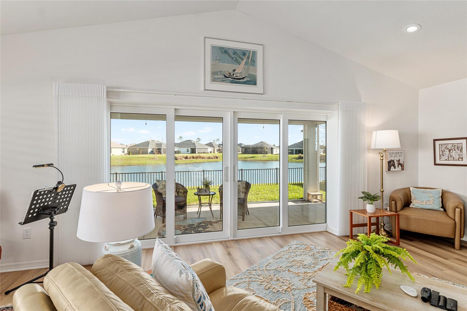 Image 19 of 64 For 2004 Booth Place