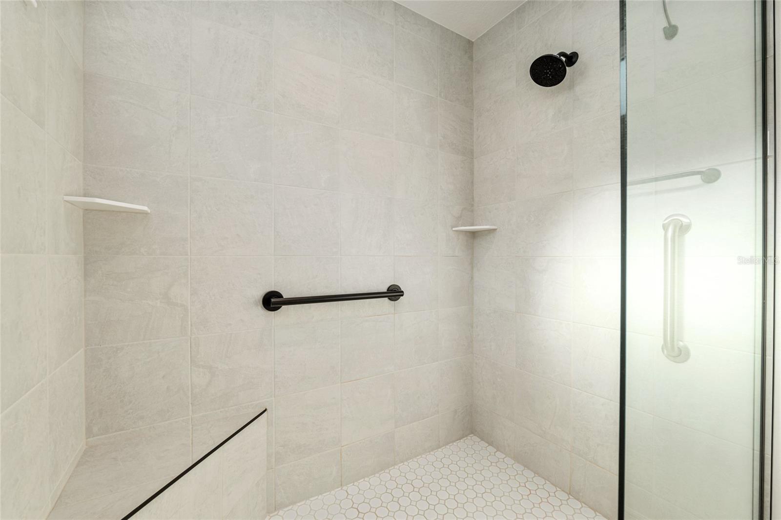 Image 39 of 64 For 2004 Booth Place