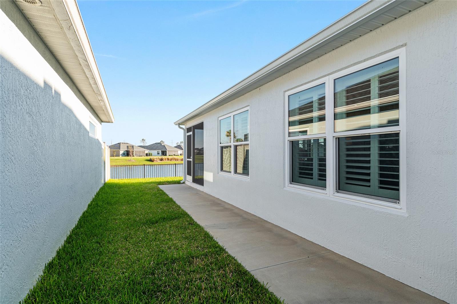 Image 56 of 64 For 2004 Booth Place