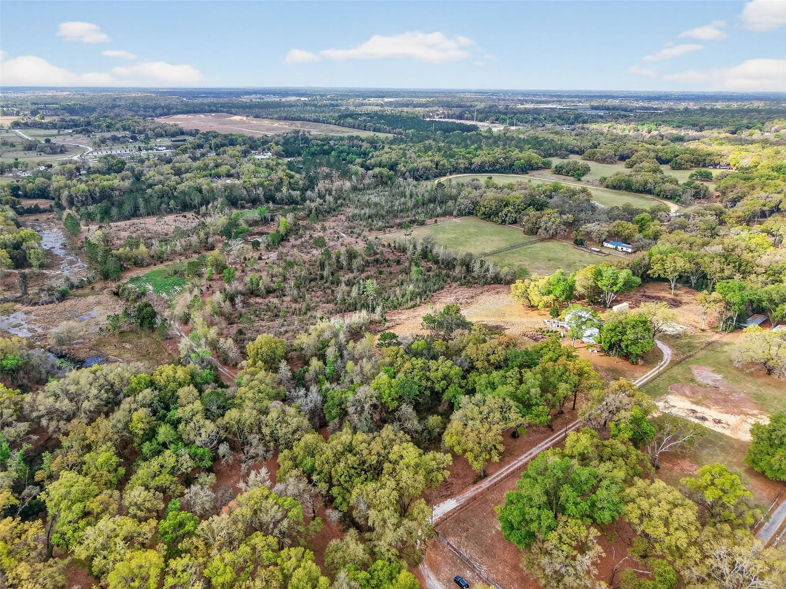 Image 4 of 20 For Island Pond Lane