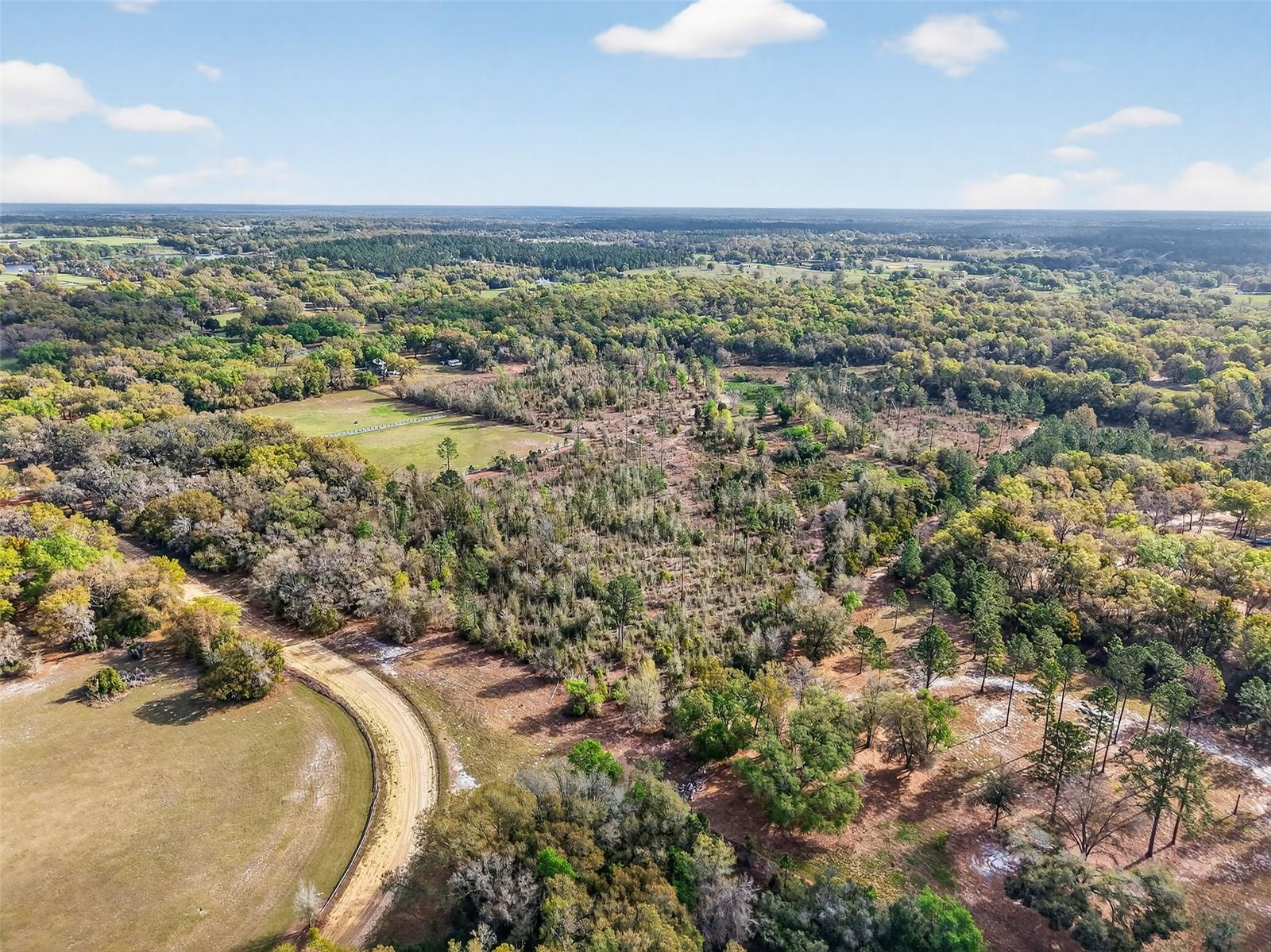 Image 7 of 20 For Island Pond Lane