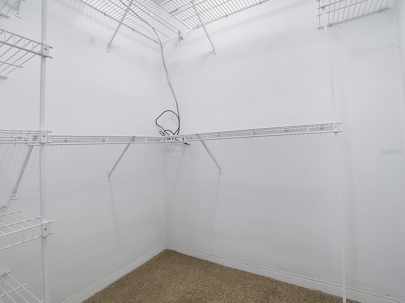 Image 18 of 29 For 5 Oak Street