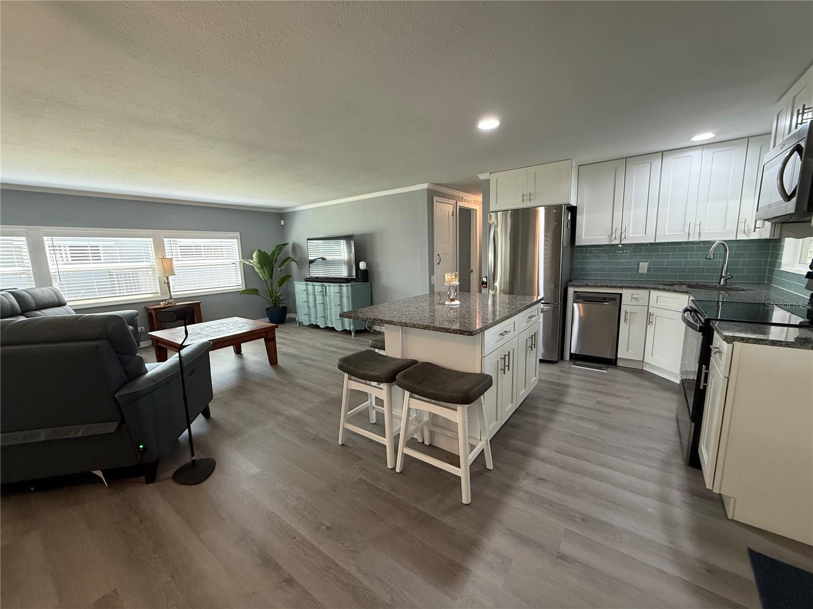 Image 16 of 41 For 100 Papaya Cove