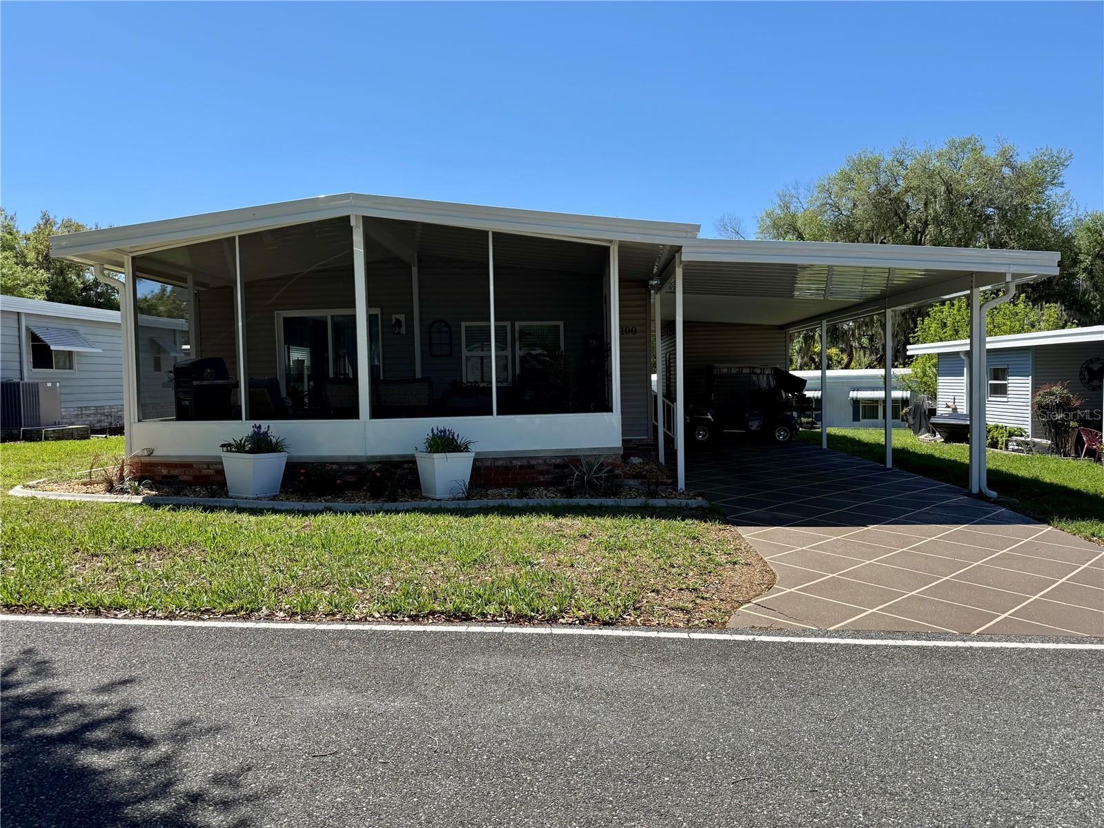 Image 2 of 41 For 100 Papaya Cove