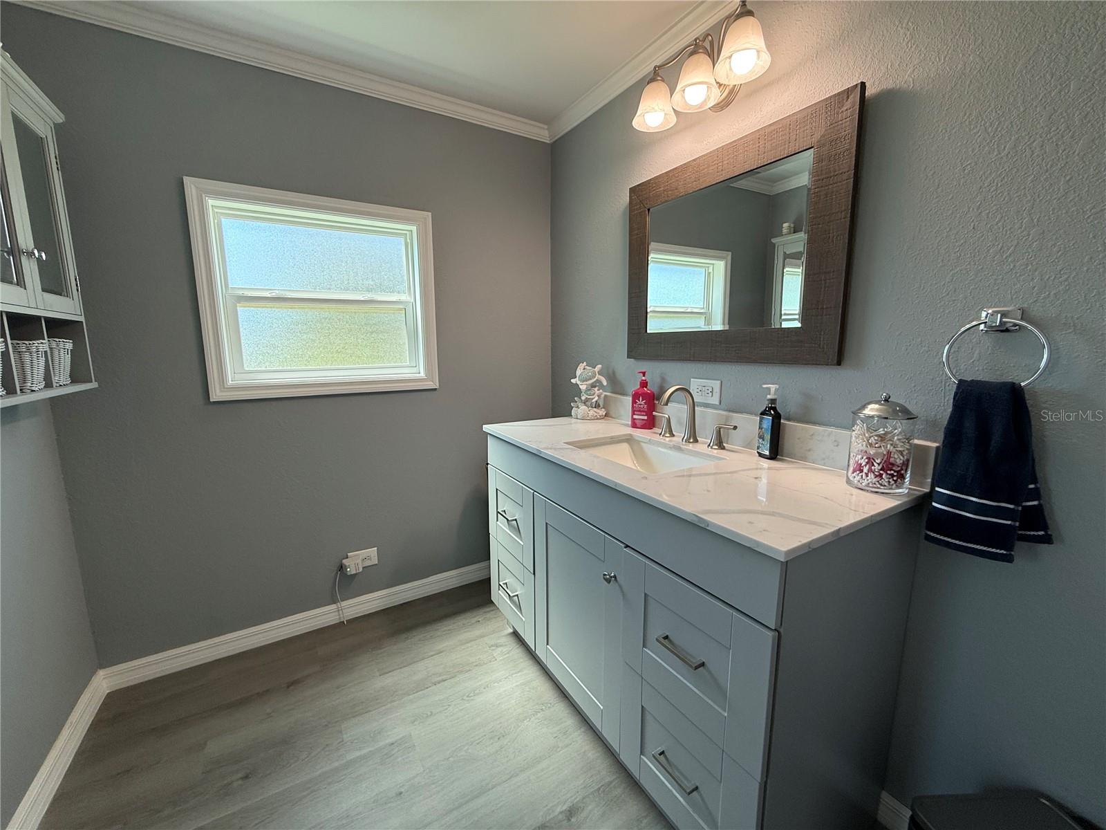 Image 27 of 41 For 100 Papaya Cove