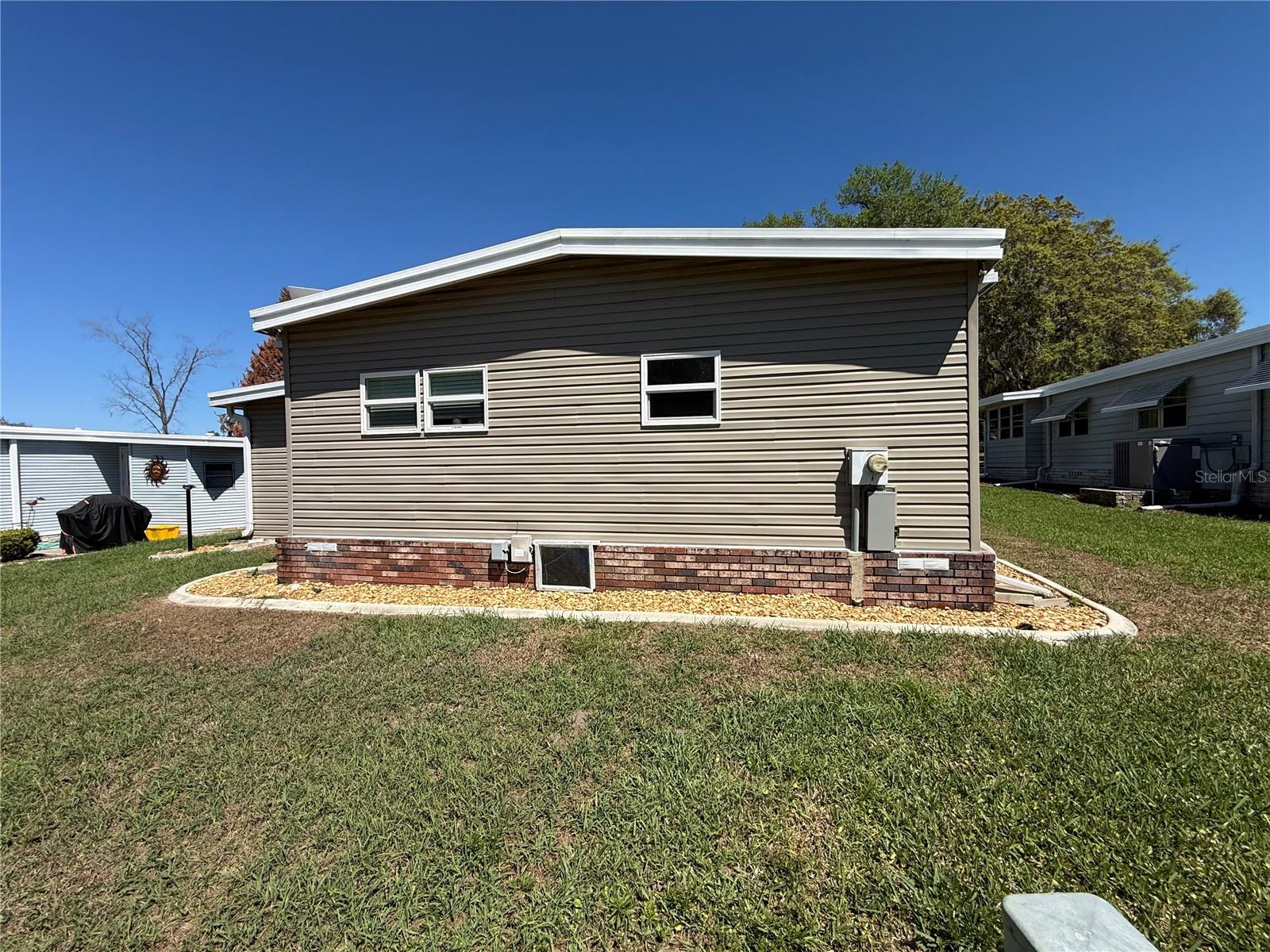 Image 38 of 41 For 100 Papaya Cove