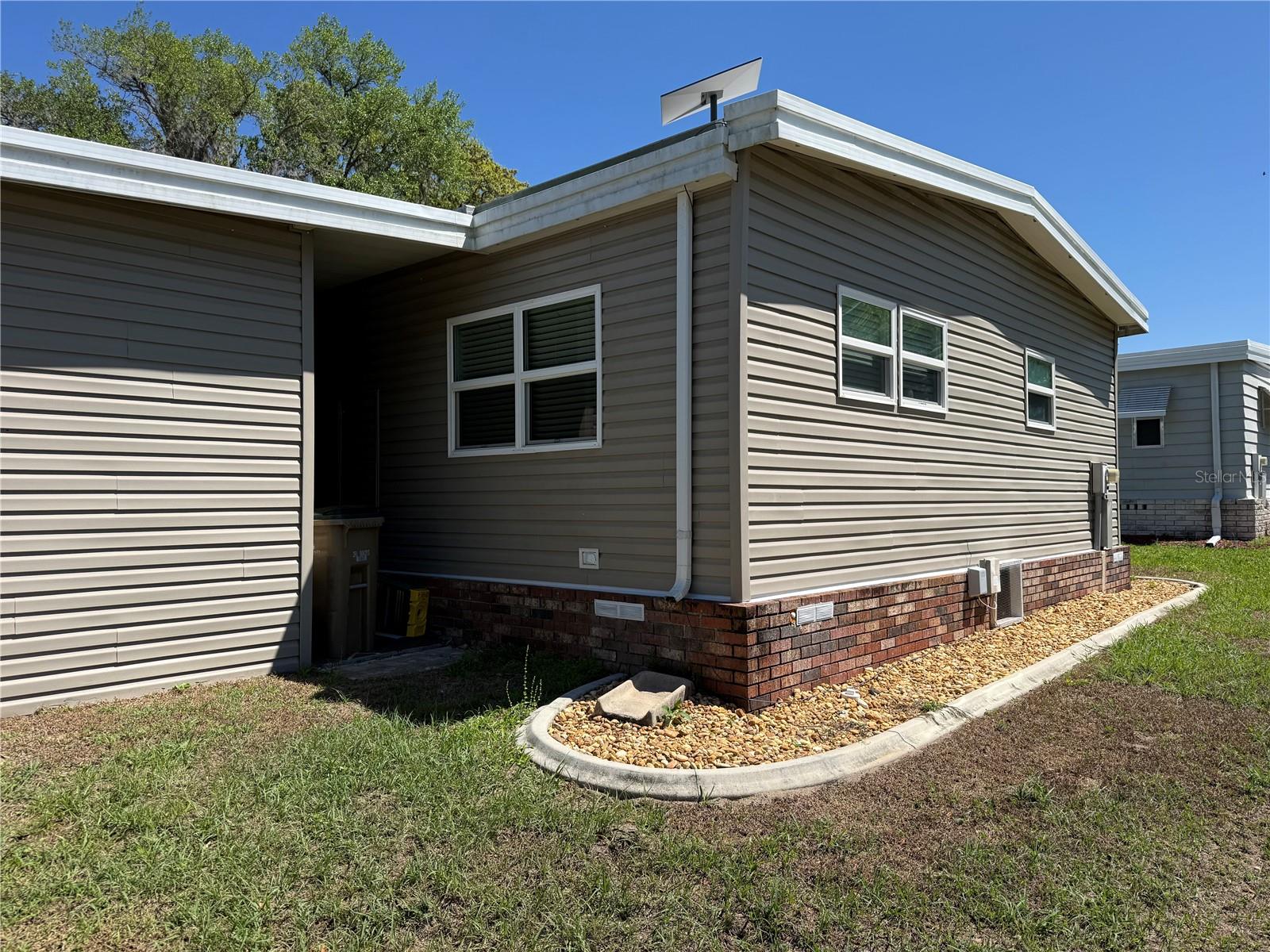 Image 39 of 41 For 100 Papaya Cove