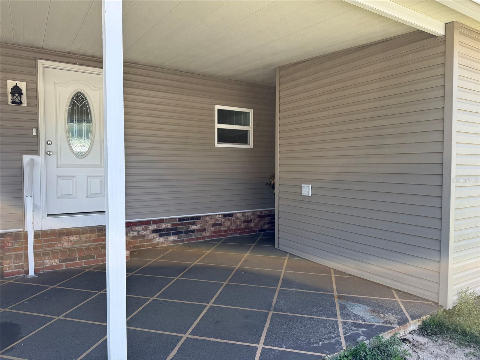 Image 6 of 41 For 100 Papaya Cove