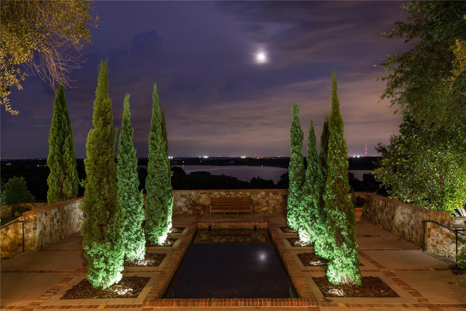 Image 12 of 12 For 15942 Pendio Drive