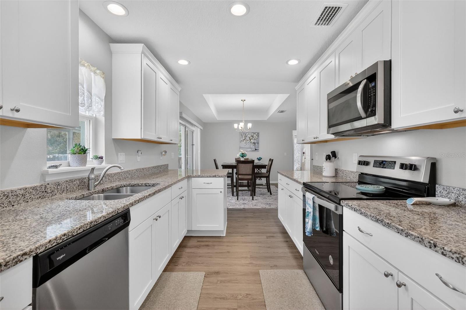 Image 14 of 55 For 41180 Balsam Street