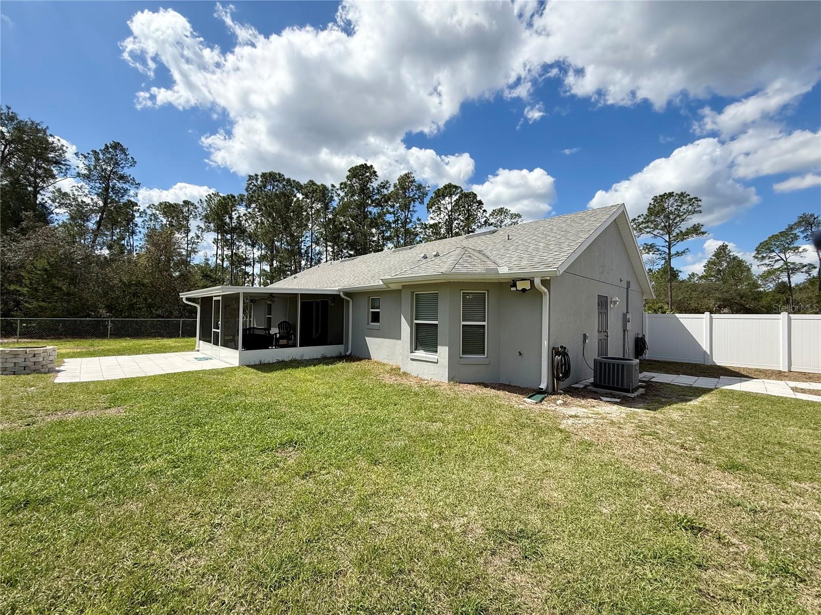 Image 31 of 55 For 41180 Balsam Street