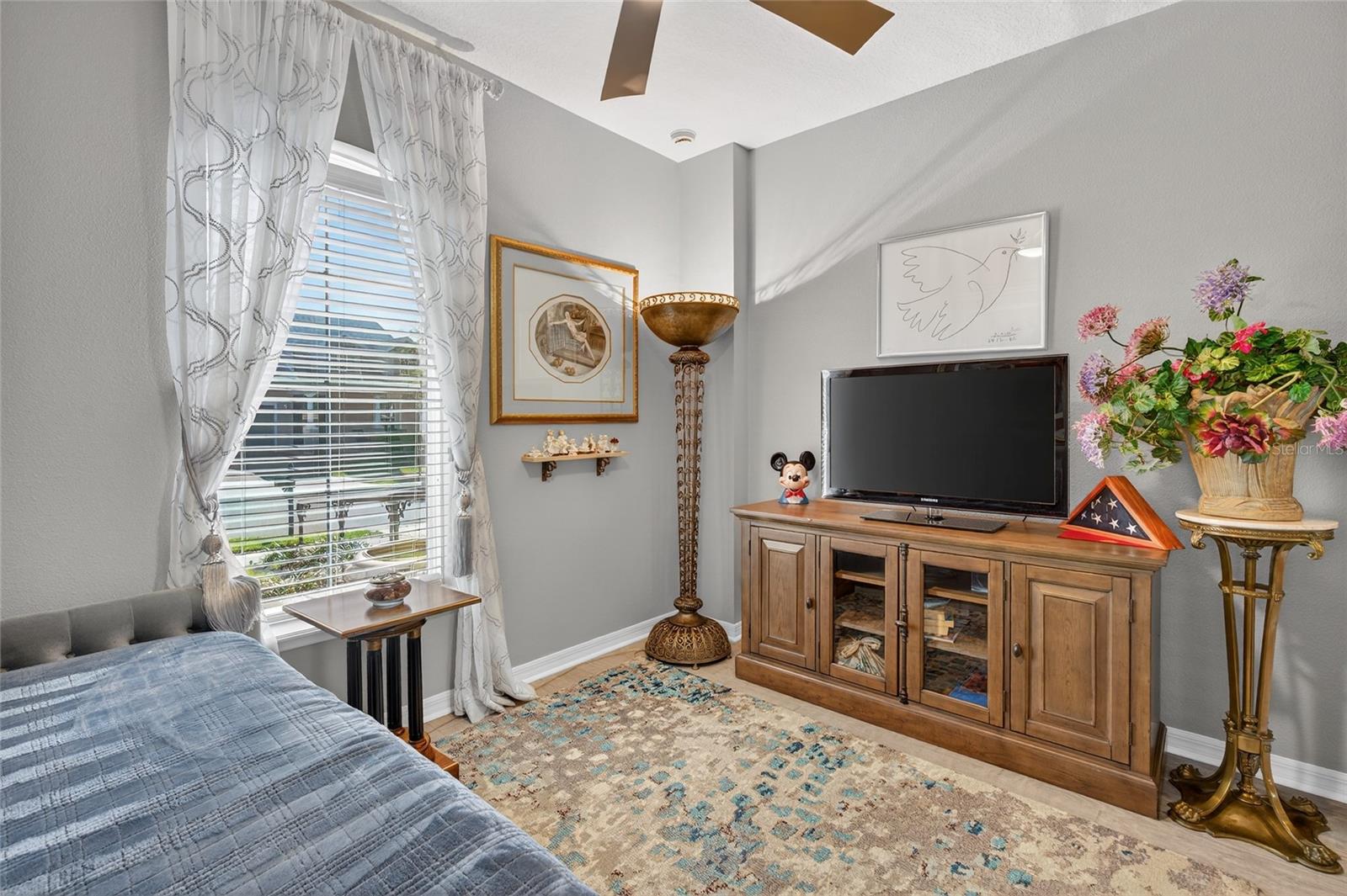 Image 18 of 43 For 329 Silver Maple Road