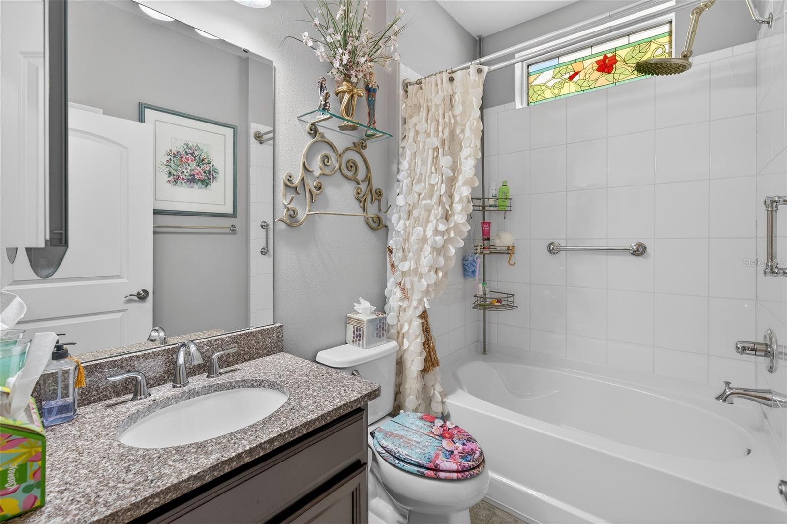 Image 19 of 43 For 329 Silver Maple Road