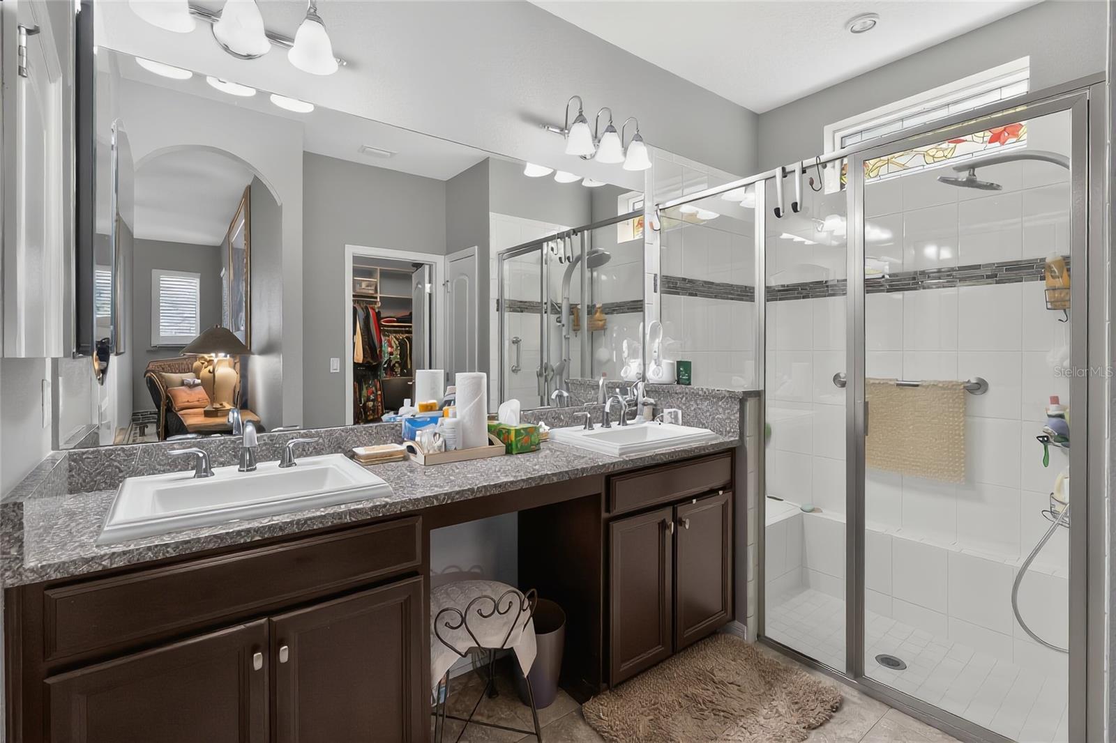 Image 23 of 43 For 329 Silver Maple Road