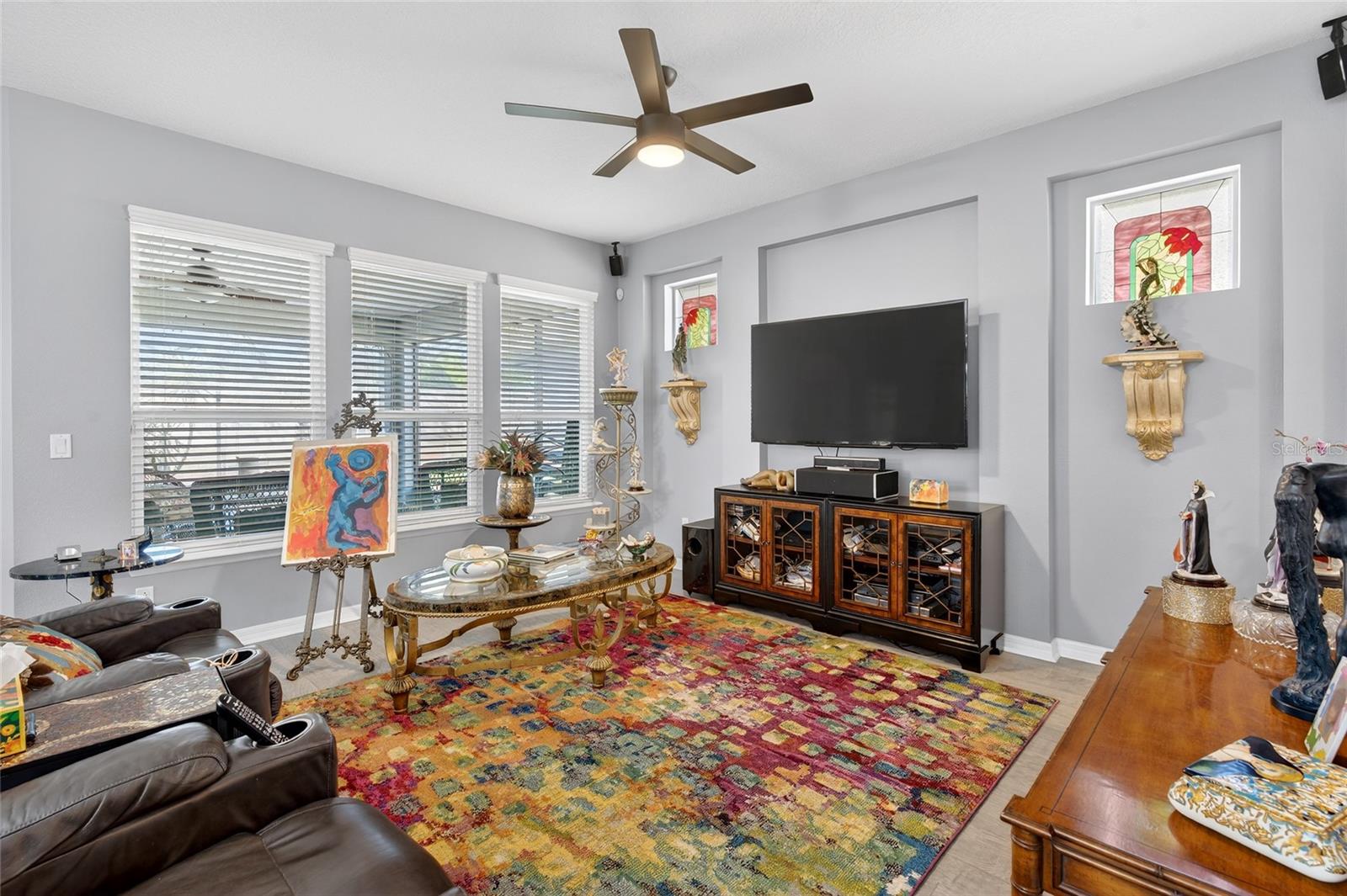 Image 31 of 43 For 329 Silver Maple Road