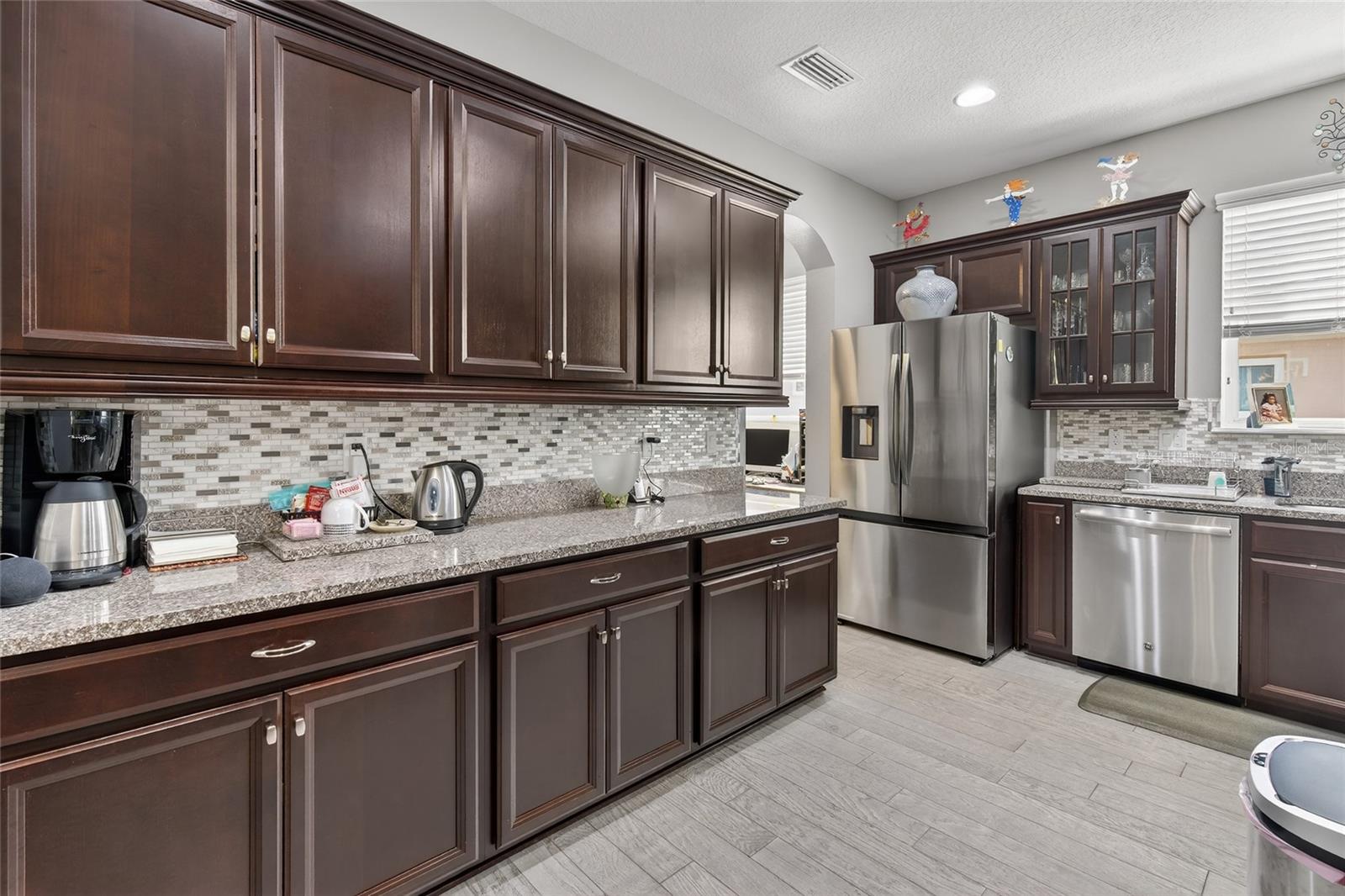 Image 38 of 43 For 329 Silver Maple Road