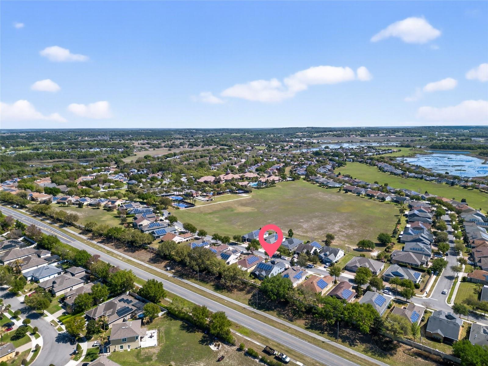 Image 8 of 43 For 329 Silver Maple Road