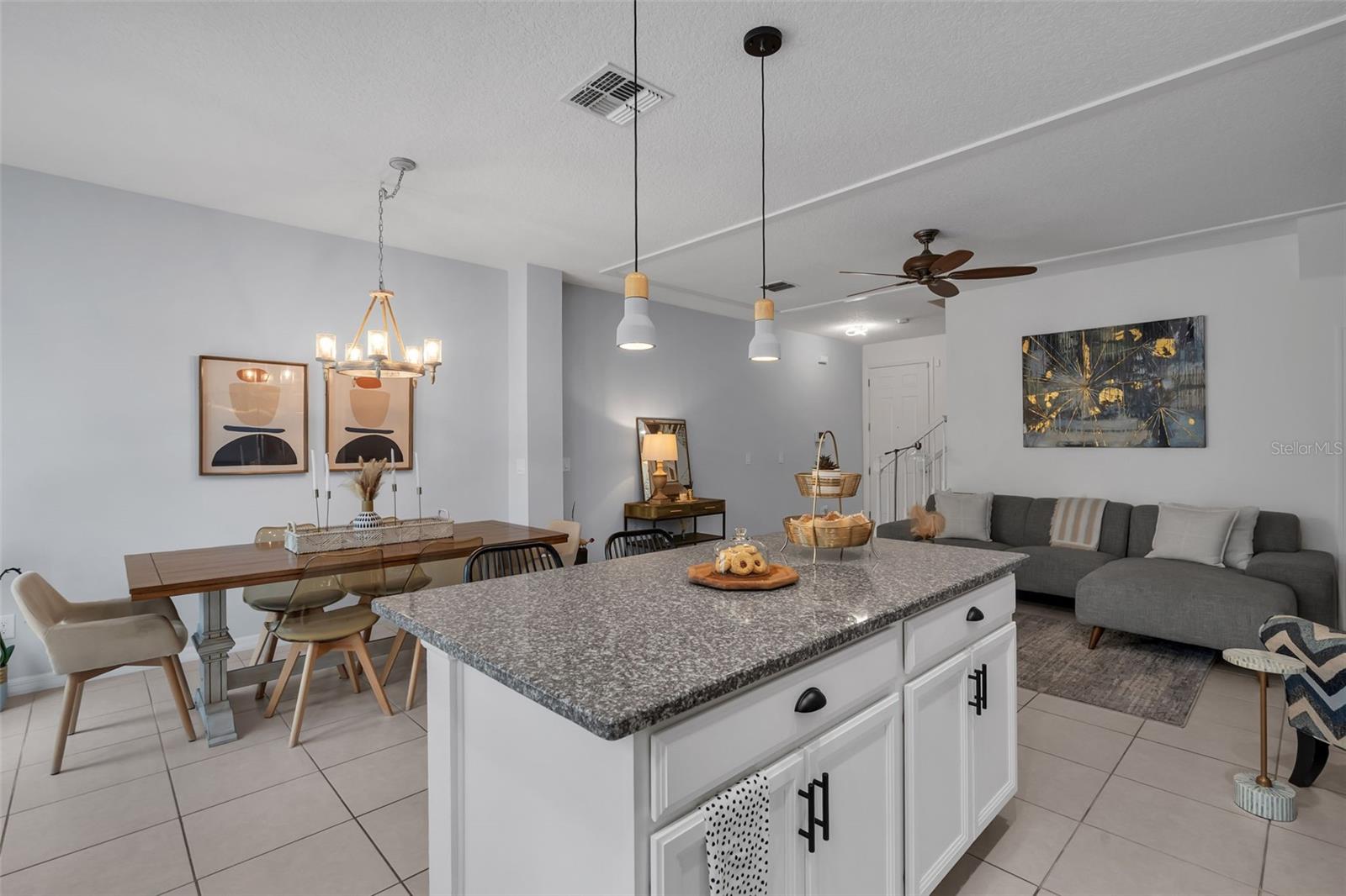 Image 14 of 51 For 4438 Gumbo Limbo Drive