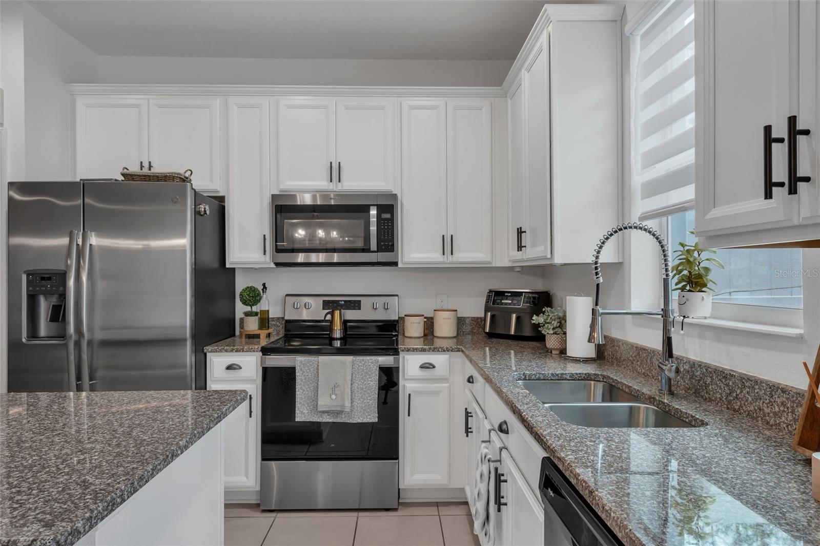 Image 3 of 51 For 4438 Gumbo Limbo Drive