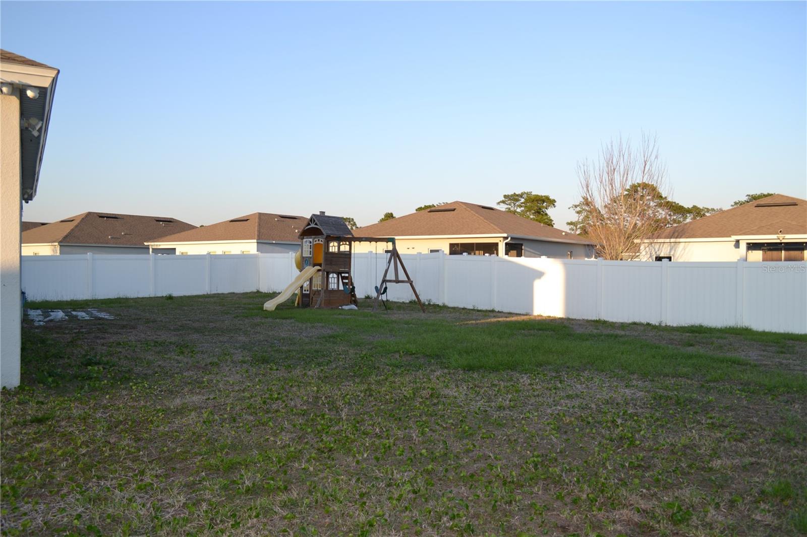 Image 19 of 24 For 1058 Wanderer Drive